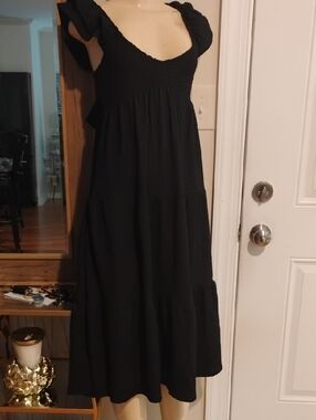 Madden Girl Black Smocked Open Back Dress with Ruffled Straps Size M